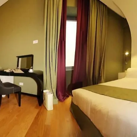 Culture Centro Storico Отель 4*